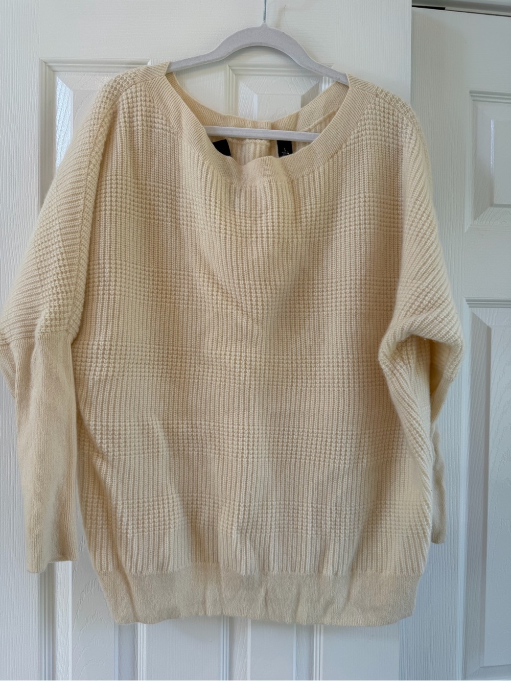 Cashmere Knit Women's Sweater - Soft Textured Pullover
